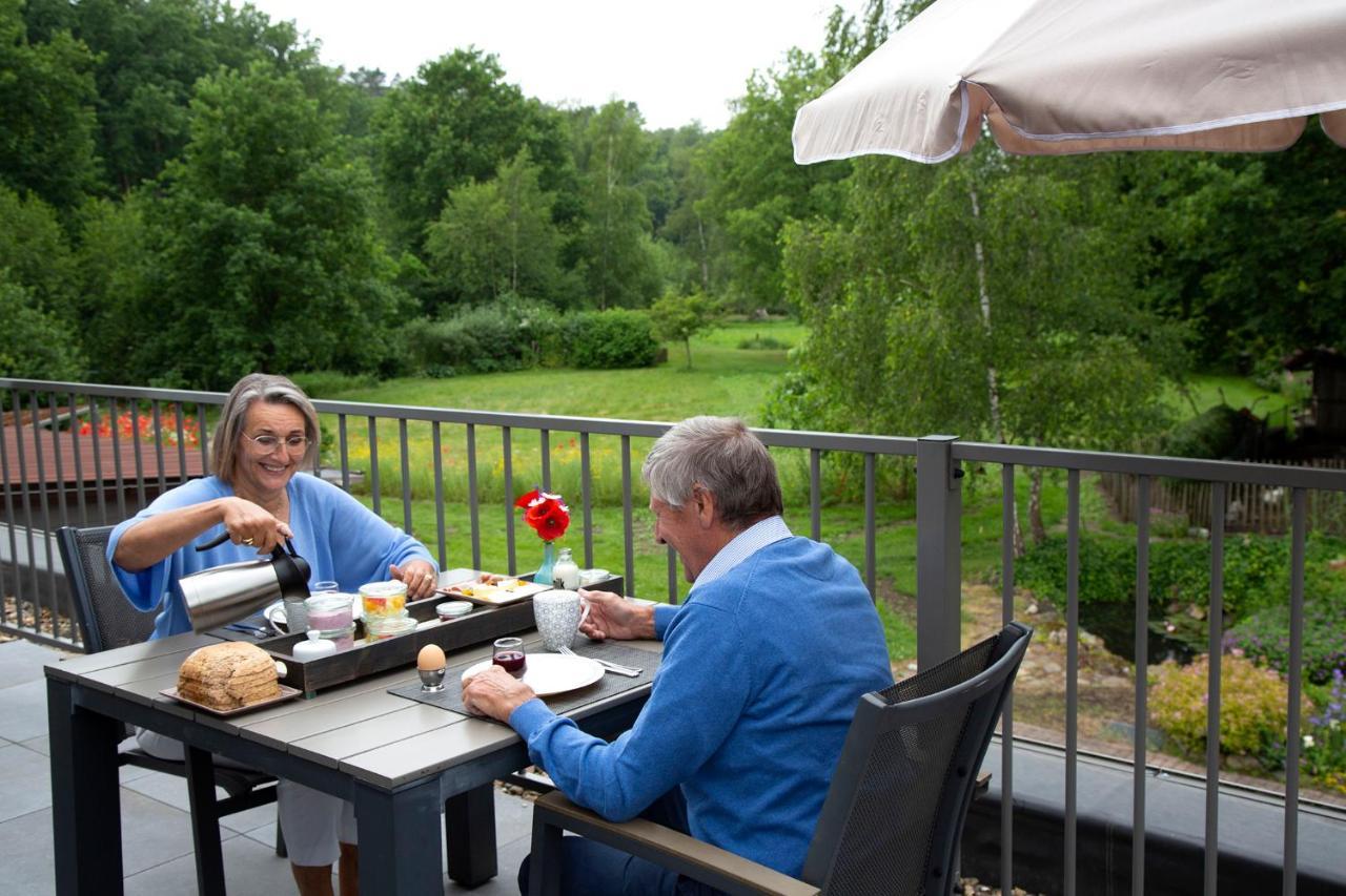 Vakantieverblijf Volmolen B&B Maaseik Exteriör bild