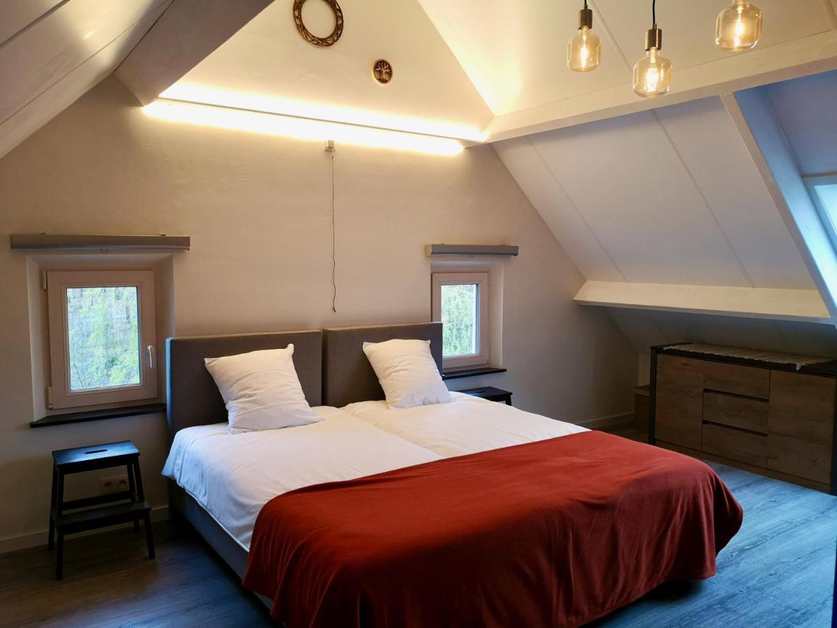 Vakantieverblijf Volmolen B&B Maaseik Exteriör bild