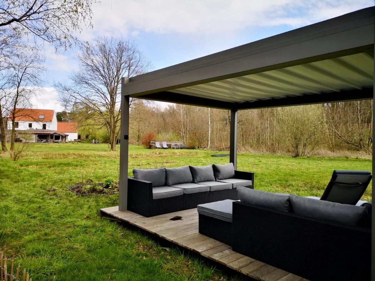 Vakantieverblijf Volmolen B&B Maaseik Exteriör bild
