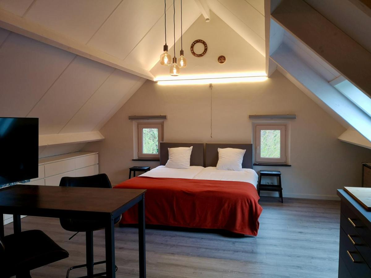 Vakantieverblijf Volmolen B&B Maaseik Exteriör bild