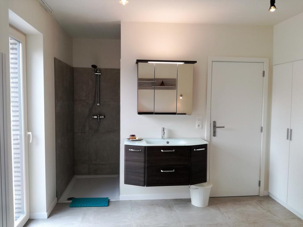 Vakantieverblijf Volmolen B&B Maaseik Exteriör bild