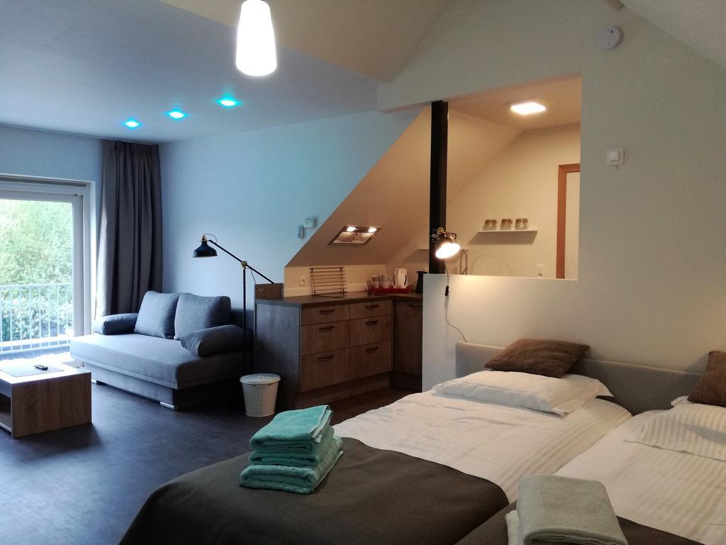 Vakantieverblijf Volmolen B&B Maaseik Exteriör bild